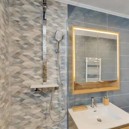 Duplex Moderne Cosy - Proche Porte D'italie - Parking Apartment *